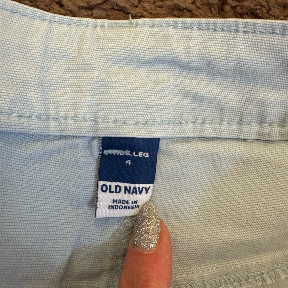 2 FOR $20 Old Navy Light Baby Blue High Rise Wide Let Crop Pants Size 4 - Picture 4 of 9